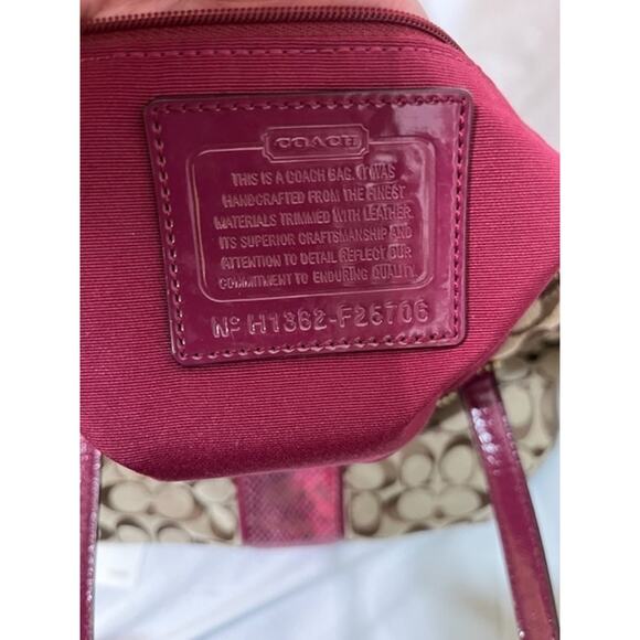 Coach Signature Python Stripe Raspberry Beige Tan shoulder purse bag gently used - Picture 4 of 10